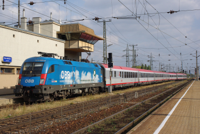 1016 023 ÖBB  Wien Hütteldorf OIC692 Bahnhofsbild  Railwayfans