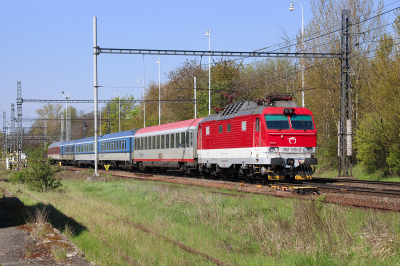350 016 ZSSK  Freie Strecke  Lipnik nad Becvou  Railwayfans