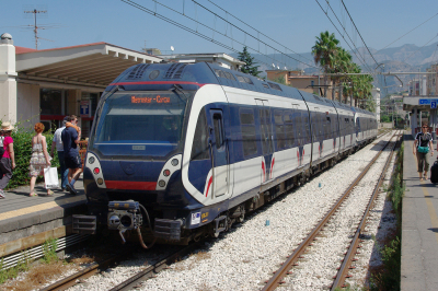 Ferrovia Circumvesuviana ETR211 in Sorrento