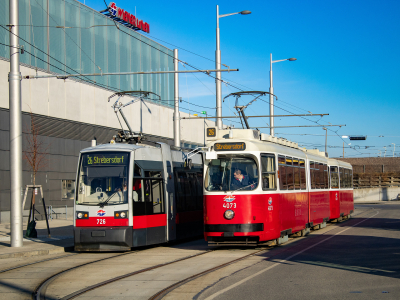 E2 4073 Wiener Linien Wien Linie 26 | Hasfeldstraße – Strebersdorf Hausfeldstraße L Bahnhofsbild  Railwayfans