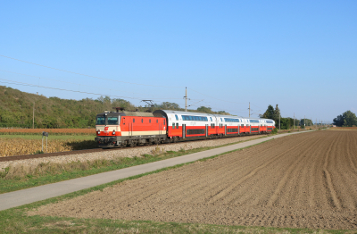 1144 117 ÖBB Absdorf - Krems a.d. Donau Freie Strecke REX 2876 Feuersbrunn  Railwayfans