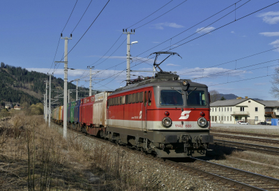 ÖBB 1142 685 in Kraubath an der Mur mit dem NG63518