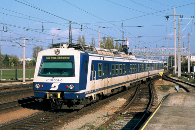 4020 004 ÖBB  Wien Stadlau  Bahnhofsbild  Railwayfans