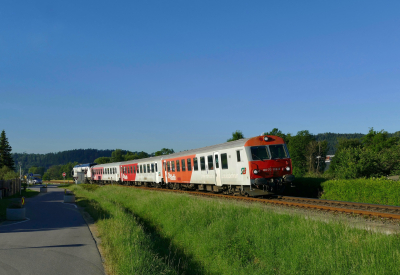 8073 119 StB Weizer Bahn | Gleisdorf - Weiz Freie Strecke SB 8645 (S31) St. Ruprecht an der Raab  Railwayfans