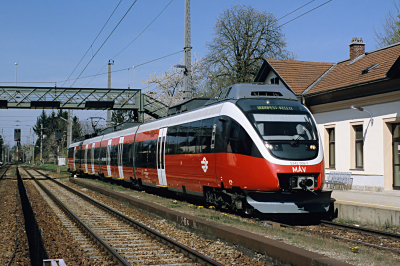 5342 009 MÁV-START  Kritzendorf  Bahnhofsbild  Railwayfans