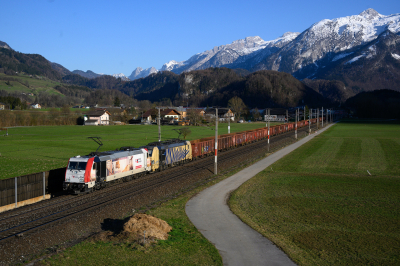 Lokomotion 185 664 in Golling-Abtenau mit dem GAG 44870