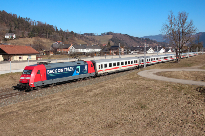 DB Fernverkehr AG 101 068 in Kleinstübing