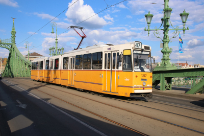 1357 Budapesti Közlekedési Központ  Freie Strecke  Budapest Szent Gellért tér  Railwayfans