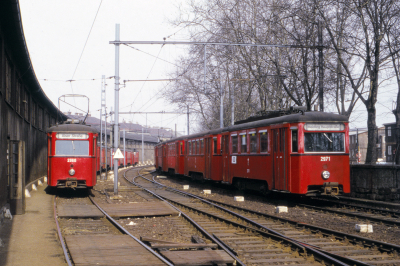 N1 2971 Wiener Verkehrsbetriebe  Michelbeuern  Bahnhofsbild  Railwayfans