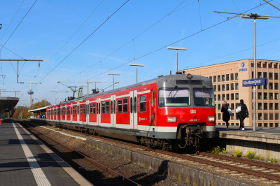DB Regio AG 420 436 in Köln Messe/Deutz mit dem S12 32256