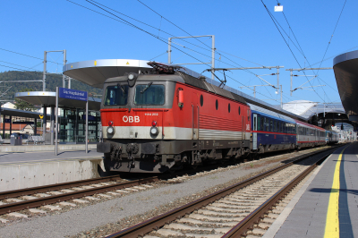 1144 202 ÖBB Südbahn | Wien Hbf -  Spielfeld Straß Graz Hbf EC151 Bahnhofsbild  Railwayfans
