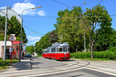 VEF F 711 in Augasse