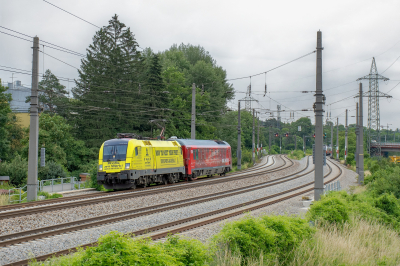 ÖBB 1016 020 in Linzer Straße