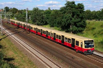481 275 S-Bahn Berlin  Freie Strecke  Berlin Schönefeld  Railwayfans