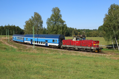 České dráhy S458 0059 (210.059) in Unterhaid mit dem Os 18840