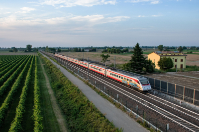 Trenitalia ETR 485 044 in Mortizzuolo