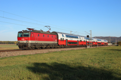 1144 257 ÖBB  Freie Strecke  Muckendorf an der Donau  Railwayfans