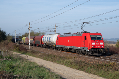 DB Cargo 185 338 in Schildberg