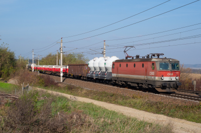 ÖBB 1144 070 in Schildberg