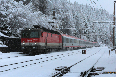 ÖBB 1144 282 in Semmering mit dem EC 151