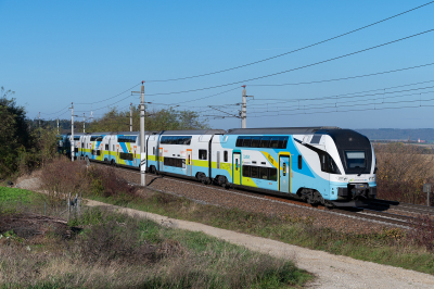 4010 124 Westbahn  Freie Strecke WB 913 Schildberg  Railwayfans