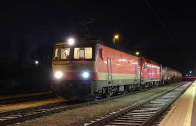 1144 092 ÖBB Südbahn | Wien Hbf -  Spielfeld Straß Gratwein-Gratkorn  Bahnhofsbild  Railwayfans