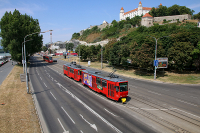 Dopravný podnik Bratislava 7935 in Bratislava Most SNP