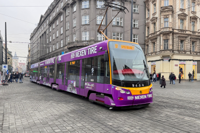 DPP 9404 in Praha Vaclavske namesti