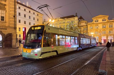 DPP 9352 in Praha Malostranske namesti