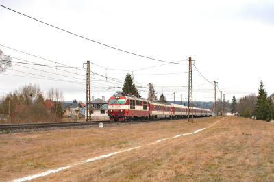 ZSSK 350 002 in Waagsdorf