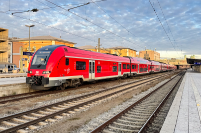 DB Regio 1462 050 in Passau Hbf mit dem RE 4079