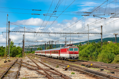 ZSSK 361 102 in Račianska