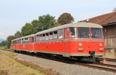 Steirische Eisenbahnfreunde (StEf) VT 10.02 in Gleinstätten