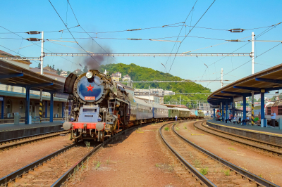 ŽSR – Eisenbahnmuseum der Slowakischen Republik 498 104 in Bratislava Hauptbahnhof