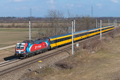 CT-Train 193 442 in Aderklaa mit dem RJ Regiojet 1033