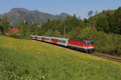 ÖBB 1144 272 in Ternberg mit dem REX 3607