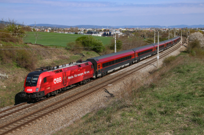 1116 225 ÖBB  Freie Strecke RJ 559 Neu-Guntramsdorf  Railwayfans