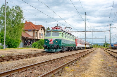 140 062 ZKT  Freie Strecke  Čaňa  Railwayfans