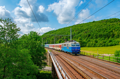 ZSSK 350 020 in Lúky