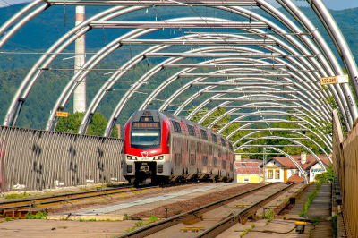 ZSSK 561 002 in Radlinského