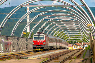 ZSSK 383 104 in Radlinského