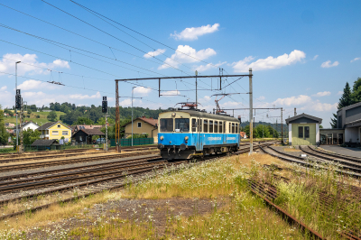 StLB ET1 in Bahnhofstraße mit dem R532 8106