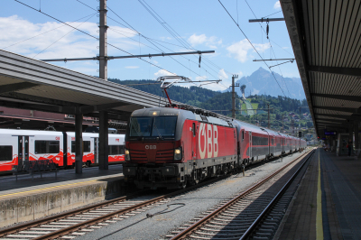 1293 051 ÖBB  Innsbruck Hauptbahnhof RJX 68 Bahnhofsbild  Railwayfans
