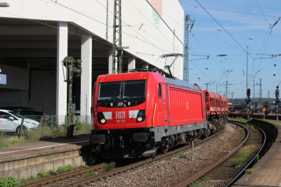 187 211 DB Cargo 3230 Völklingen  Bahnhofsbild  Railwayfans